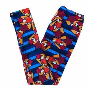 ⭐LuLaRoe OS Stripes n' Stars Buttery Soft Leggings⭐